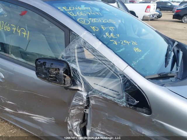 12667471 :رقم المزاد ، JHMGE8H5XAC801225 vin ، 2010 Honda Fit Lx مزاد بيع