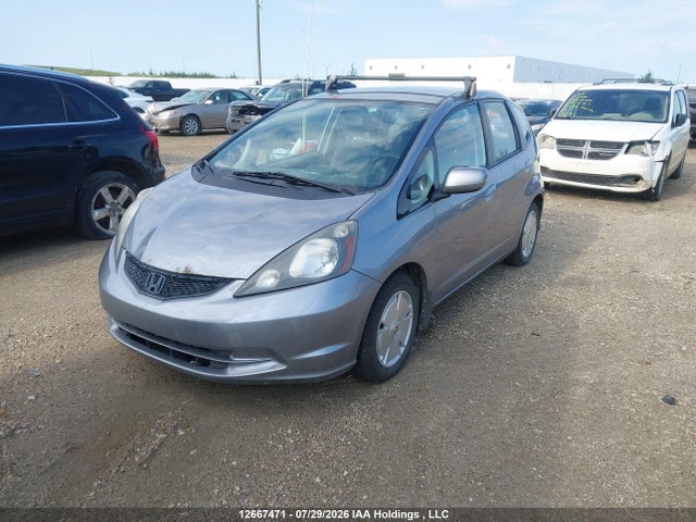 12667471 :رقم المزاد ، JHMGE8H5XAC801225 vin ، 2010 Honda Fit Lx مزاد بيع