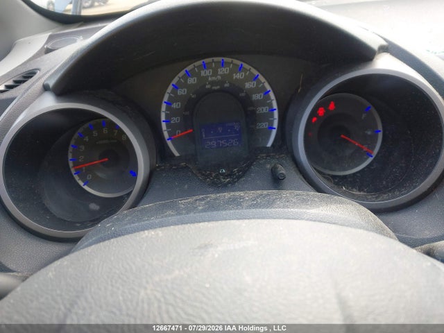12667471 :رقم المزاد ، JHMGE8H5XAC801225 vin ، 2010 Honda Fit Lx مزاد بيع