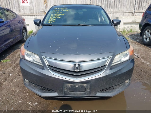 2013 Acura Ilx 20 Tech მანქანა იყიდება აუქციონზე, vin: 19VDE1F74DE400694, აუქციონის ნომერი: 12667476