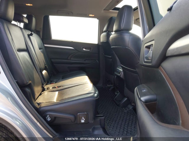Toyota Highlander Xle 2016 5TDJKRFH7GS501751 Image 8