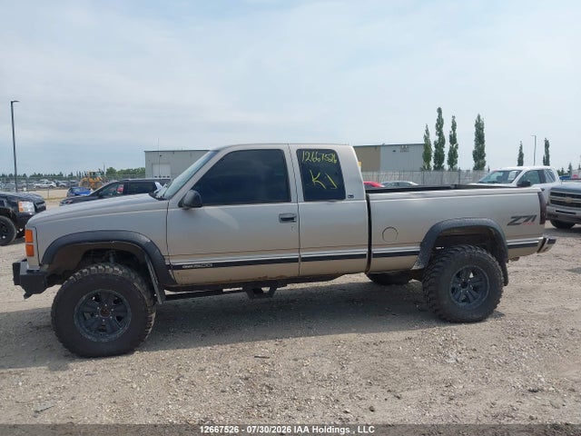 Auction sale of the 1998 Gmc Sierra 1500 Sierra Sl, vin: 2GTEK19R8W1527322, lot number: 12667526