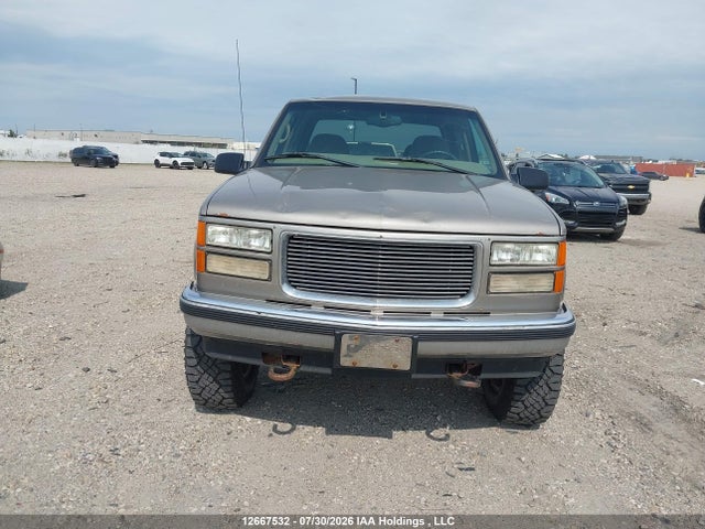 12667532 :رقم المزاد ، 1GTGK23R5XF082362 vin ، 1999 Gmc K2500 Sl/sle مزاد بيع