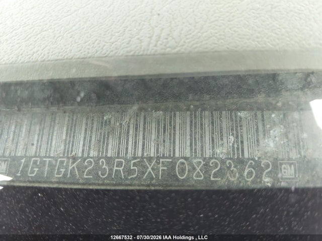 12667532 :رقم المزاد ، 1GTGK23R5XF082362 vin ، 1999 Gmc K2500 Sl/sle مزاد بيع