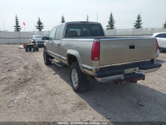 12667532 :رقم المزاد ، 1GTGK23R5XF082362 vin ، 1999 Gmc K2500 Sl/sle مزاد بيع