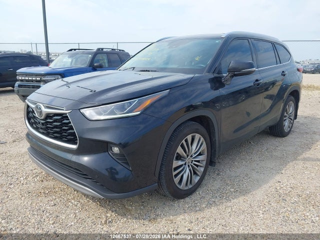 5TDFZRBH7MS086790 Toyota Highlander Platinum