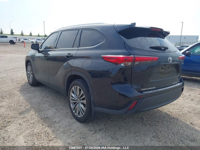 5TDFZRBH7MS086790 Toyota Highlander Platinum