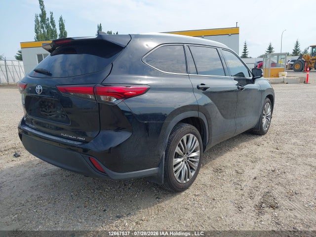 5TDFZRBH7MS086790 Toyota Highlander Platinum