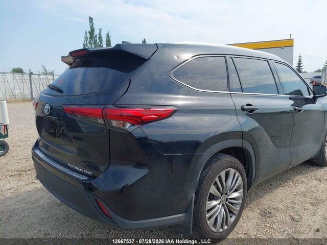 5TDFZRBH7MS086790 Toyota Highlander Platinum