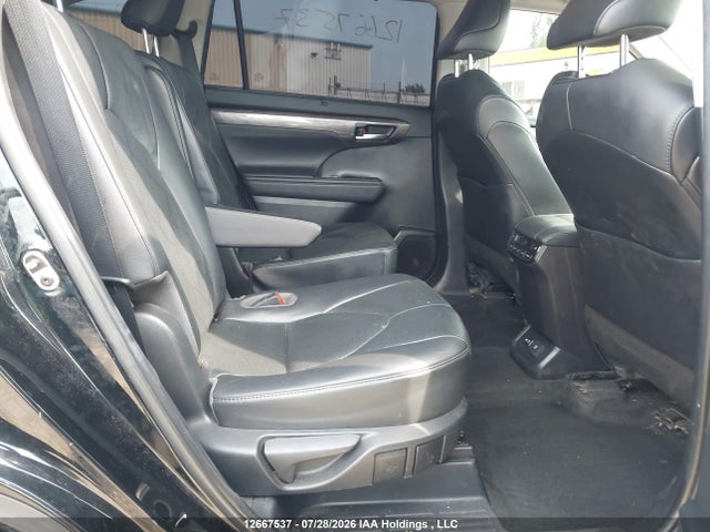 5TDFZRBH7MS086790 Toyota Highlander Platinum