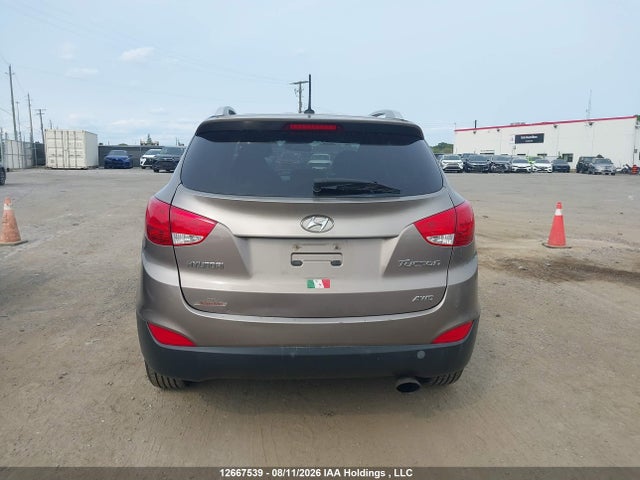 2013 Hyundai Tucson Gls/limited მანქანა იყიდება აუქციონზე, vin: KM8JUCAC6DU715720, აუქციონის ნომერი: 12667539