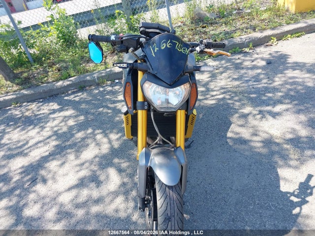 Yamaha FZ09 2015 JYARN33N1FA001075 Image 14