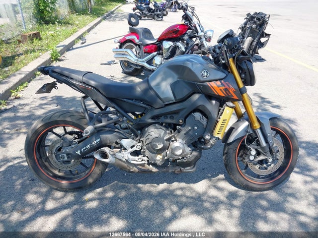 Yamaha FZ09 2015 JYARN33N1FA001075 Image 8