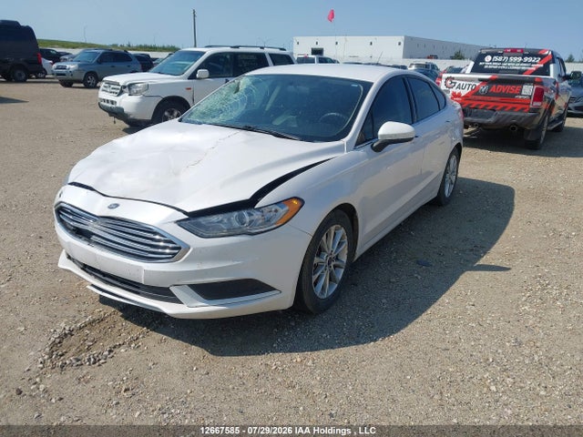 Ford FUSION SE 2017 3FA6P0HD3HR106294 Image 2