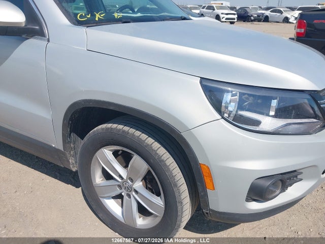 12667587 :رقم المزاد ، WVGJV3AX0EW610001 vin ، 2014 Volkswagen Tiguan S/se/sel/r-line مزاد بيع