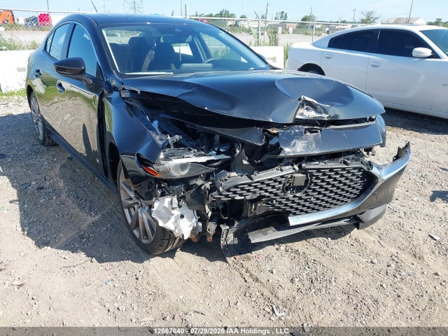 12667640 :رقم المزاد ، JM1BPADM6K1106179 vin ، 2019 Mazda 3 Preferred مزاد بيع