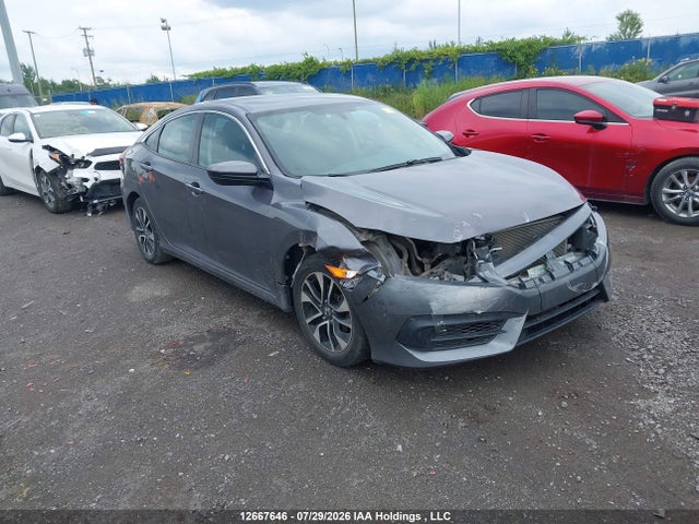 2018 2HGFC2F56JH007890 главное изображение