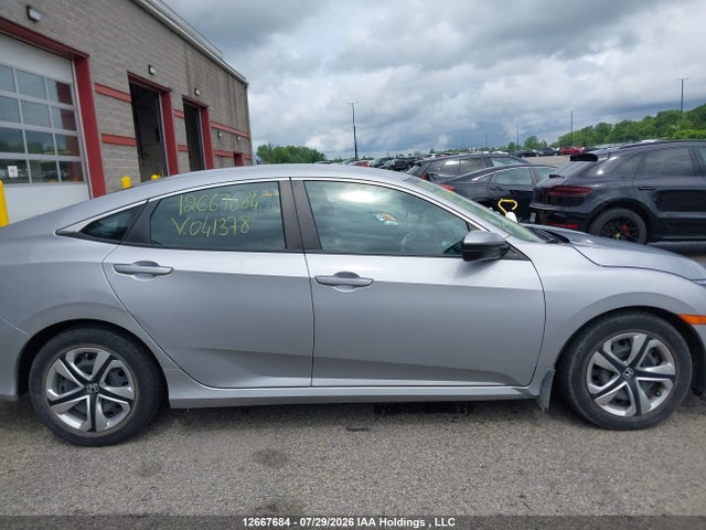 Honda Civic 2017 2HGFC2F59HH041378 Image 13