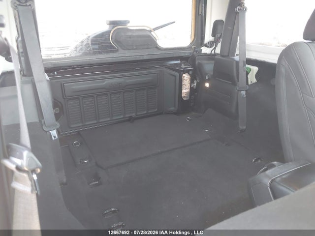 1C4HJXAG7PW643375 Jeep Wrangler 2-door Willys Sport
