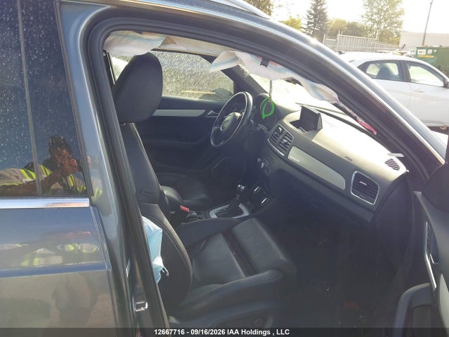 WA1GFEFS5FR007981 Audi Q3 Prestige