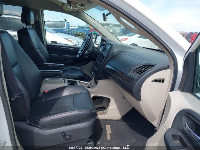 2016 Dodge Grand Caravan Crew მანქანა იყიდება აუქციონზე, vin: 2C4RDGDGXGR276262, აუქციონის ნომერი: 12667722