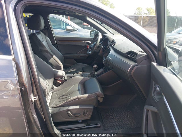 Продаж на аукціоні авто 2019 Audi Q3 Prestige S-line, vin: WA1FECF3XK1081112, номер лоту: 12667738