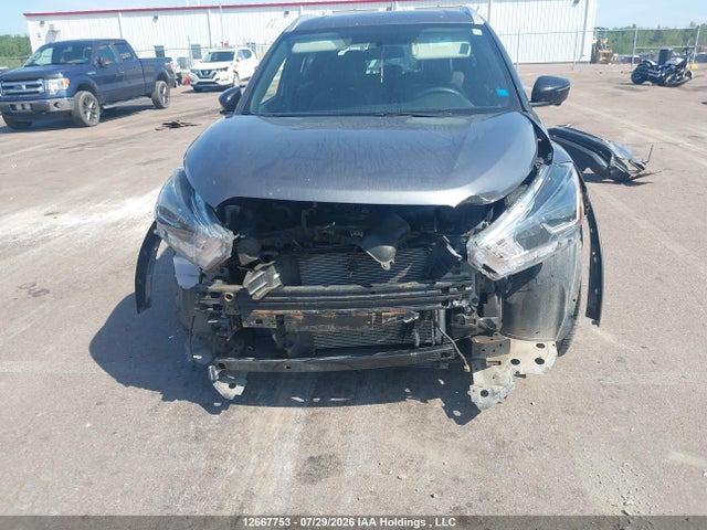 12667753 :رقم المزاد ، 3N1CP5CU8KL561110 vin ، 2019 Nissan Kicks S/sr/sv مزاد بيع