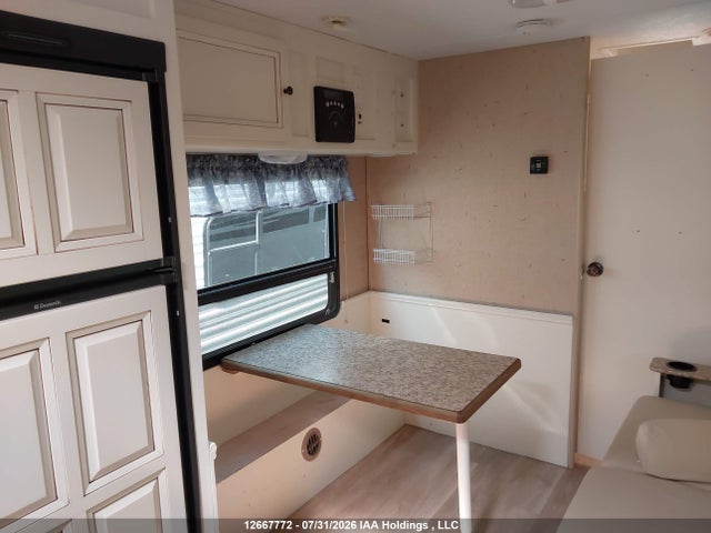 2010 Forest River Real-lite 17bs მანქანა იყიდება აუქციონზე, vin: 4X4TPAZ21BN013150, აუქციონის ნომერი: 12667772