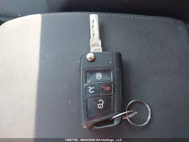 Продажа на аукционе авто 2016 Volkswagen Golf 1.8 Tsi Comfortline/1.8 Tsi Highline/1.8 Tsi Trendline, vin: 3VW217AU4GM048136, номер лота: 12667785
