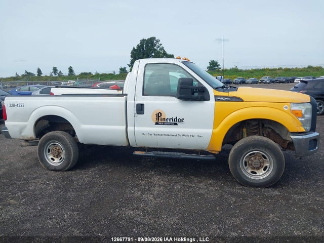 1FTBF2B6XGEC08727 Ford F-250 Xl