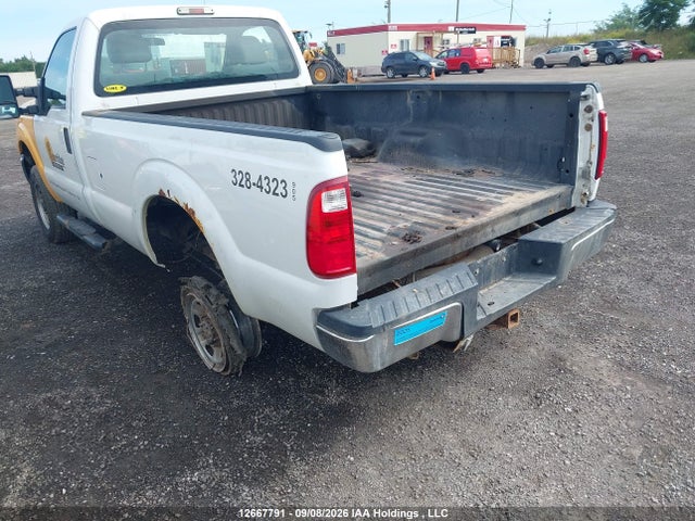 1FTBF2B6XGEC08727 Ford F-250 Xl