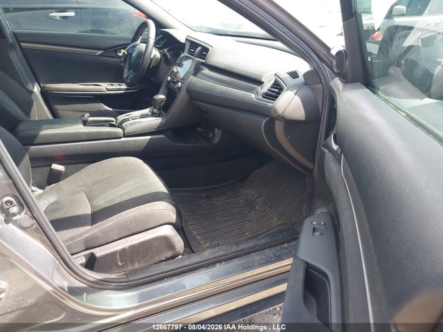 Продажа на аукционе авто 2018 Honda Civic Sport, vin: SHHFK7H47JU306957, номер лота: 12667797
