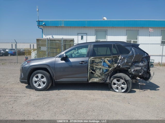 Aukcja sprzedaży 2021 Toyota Rav4 Xle/xle Premium, vin: 2T3R1RFV8MC213714, numer aukcji: 12667819