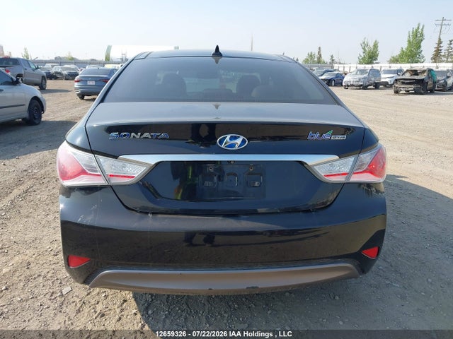 2011 Hyundai Sonata Hybrid Premium მანქანა იყიდება აუქციონზე, vin: KMHEC4A43BA003991, აუქციონის ნომერი: 12659326
