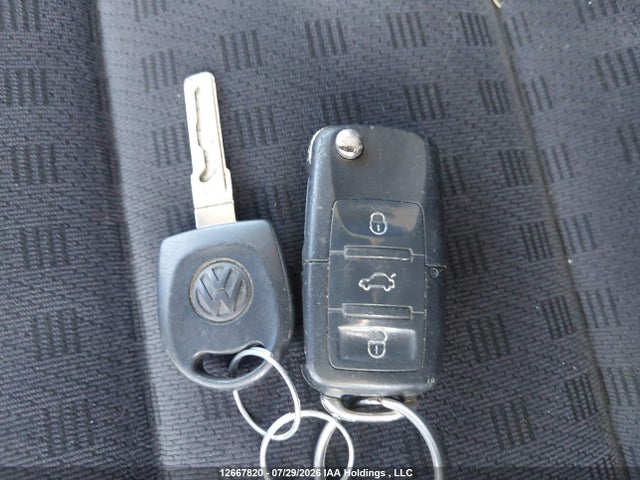 2004 Volkswagen Jetta Gls 2.0l მანქანა იყიდება აუქციონზე, vin: 3VWSK29M04M012413, აუქციონის ნომერი: 12667820