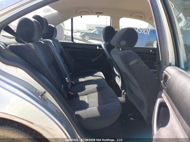 2004 Volkswagen Jetta Gls 2.0l მანქანა იყიდება აუქციონზე, vin: 3VWSK29M04M012413, აუქციონის ნომერი: 12667820