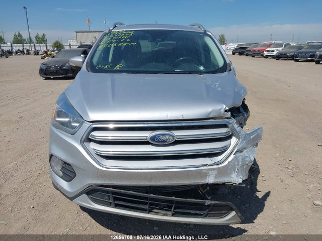 Продажа на аукционе авто 2018 Ford Escape Titanium, vin: 1FMCU9J9XJUB49945, номер лота: 12656708