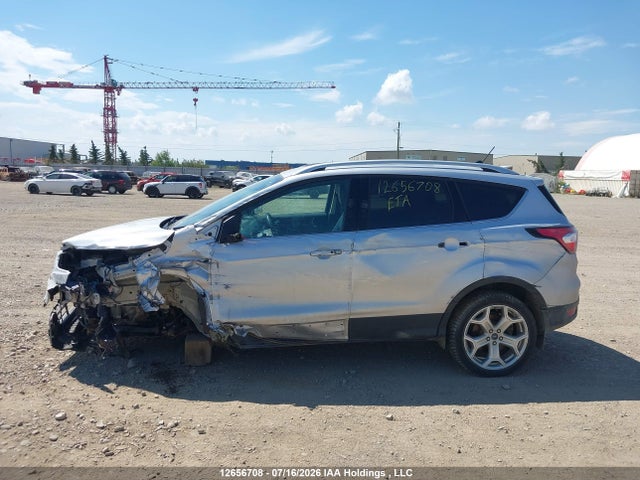 Продажа на аукционе авто 2018 Ford Escape Titanium, vin: 1FMCU9J9XJUB49945, номер лота: 12656708