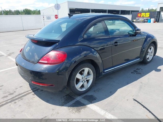 2018 Volkswagen Beetle მანქანა იყიდება აუქციონზე, vin: 3VWJD7AT0JM720078, აუქციონის ნომერი: 12667822