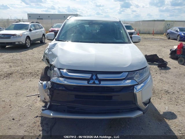 2016 Mitsubishi Outlander Gt მანქანა იყიდება აუქციონზე, vin: JA4JZ4AX4GZ602266, აუქციონის ნომერი: 12637912