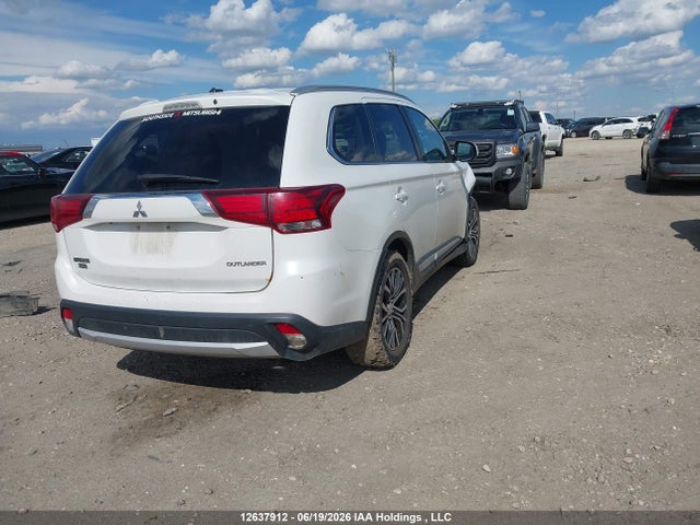 2016 Mitsubishi Outlander Gt მანქანა იყიდება აუქციონზე, vin: JA4JZ4AX4GZ602266, აუქციონის ნომერი: 12637912