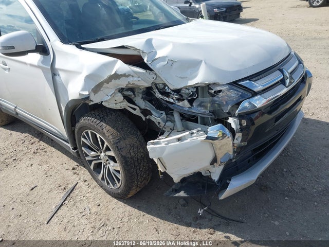 Продаж на аукціоні авто 2016 Mitsubishi Outlander Gt, vin: JA4JZ4AX4GZ602266, номер лоту: 12637912