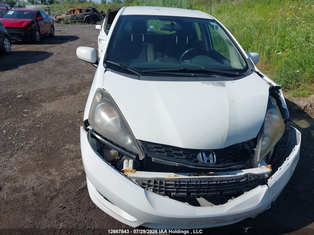 Продажа на аукционе авто 2014 Honda Fit Sport, vin: LUCGE8H75E3000254, номер лота: 12667843