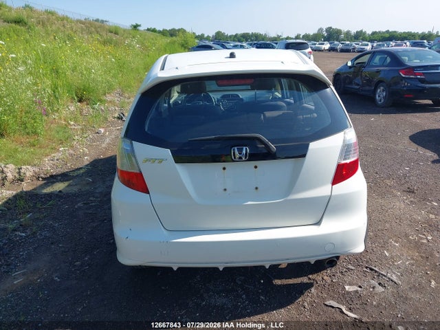 Продажа на аукционе авто 2014 Honda Fit Sport, vin: LUCGE8H75E3000254, номер лота: 12667843