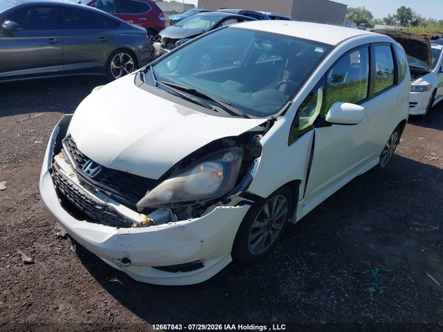 Продажа на аукционе авто 2014 Honda Fit Sport, vin: LUCGE8H75E3000254, номер лота: 12667843