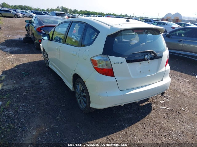 Продажа на аукционе авто 2014 Honda Fit Sport, vin: LUCGE8H75E3000254, номер лота: 12667843