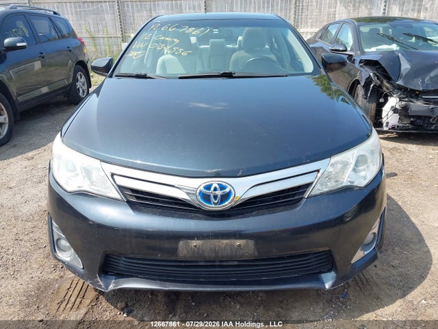 12667861 :رقم المزاد ، 4T1BD1FK0CU034556 vin ، 2012 Toyota Camry مزاد بيع