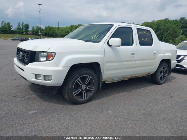 Honda Ridgeline Sport 2014 5FPYK1F71EB502829 Image 3