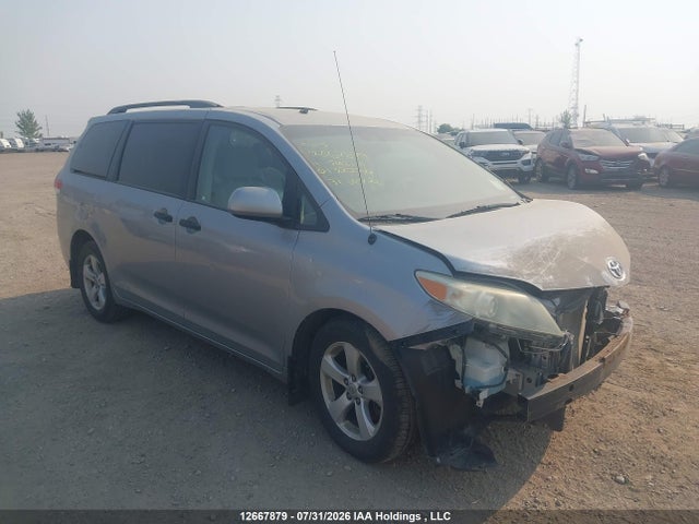 Aukcja sprzedaży 2011 Toyota Sienna, vin: 5TDZK3DC4BS132234, numer aukcji: 12667879