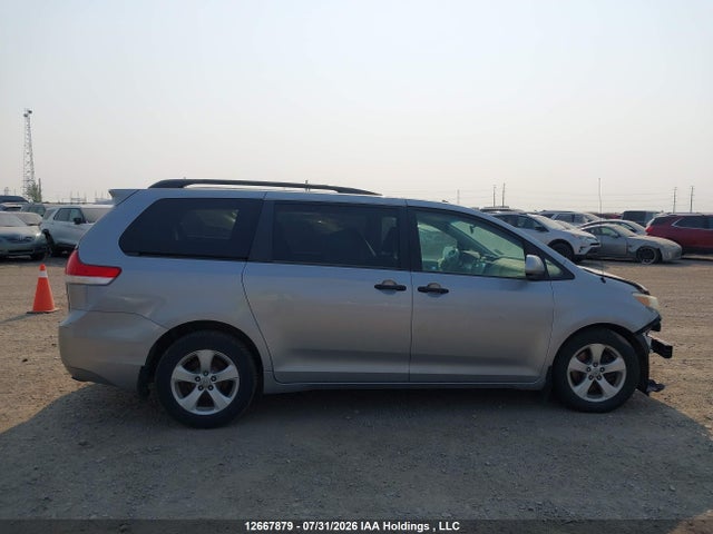 Aukcja sprzedaży 2011 Toyota Sienna, vin: 5TDZK3DC4BS132234, numer aukcji: 12667879